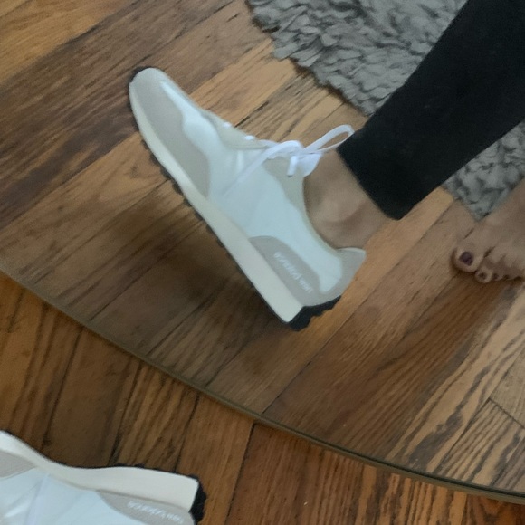 New balance 327 white and black last pair - Picture 8 of 12